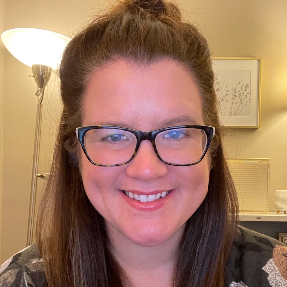 Meet your Posher, Leah